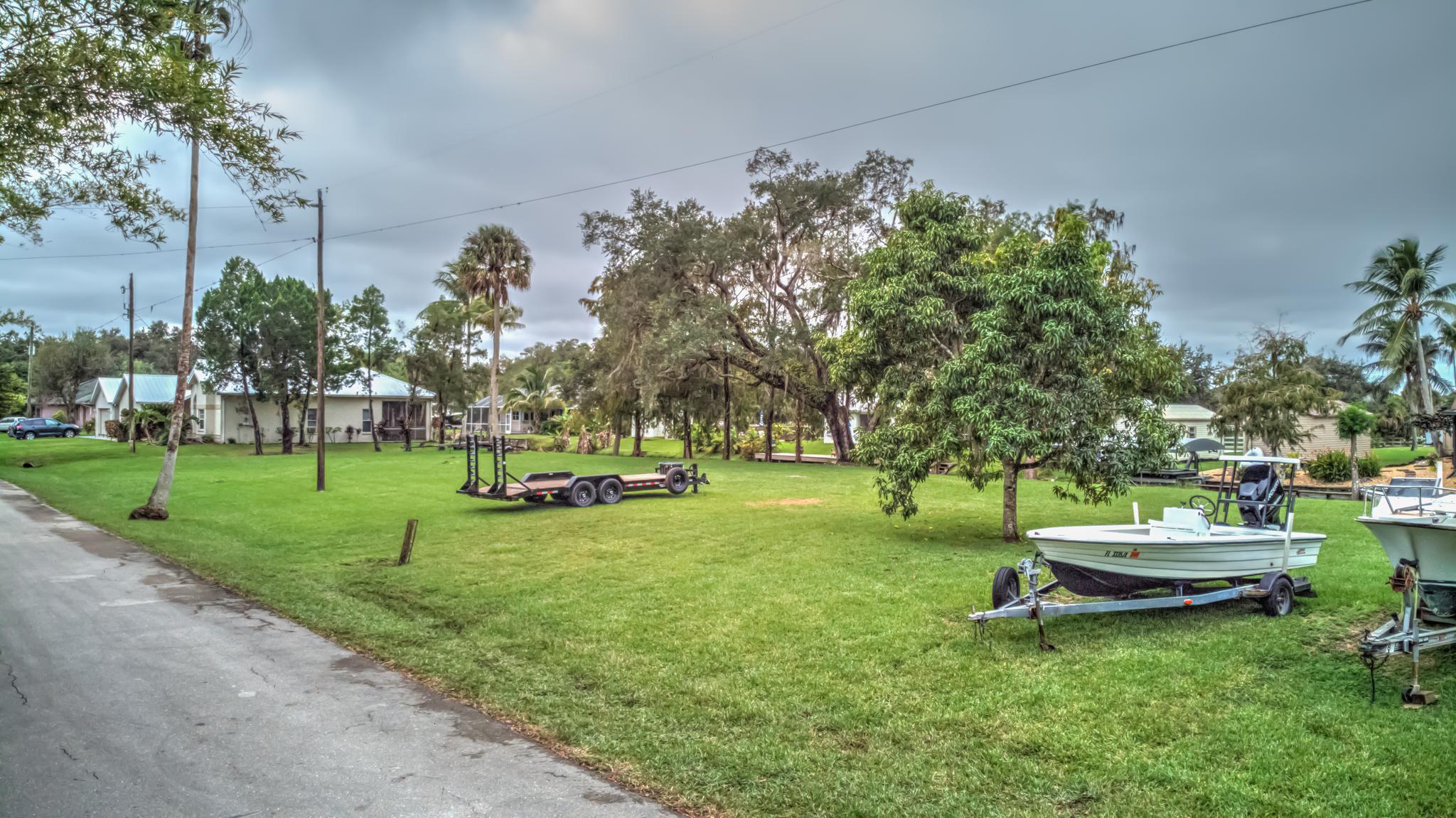 gulf access lots for sale in 33920